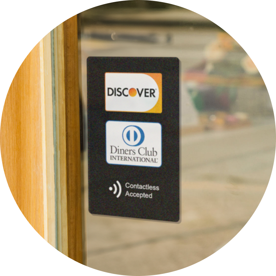 discover diners club international door signage